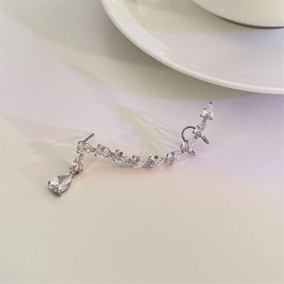 single-shining-arc-shaped-multi-zircon-water-drops-ear-stud-and-clip