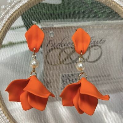 drip-glaze-flower-earrings