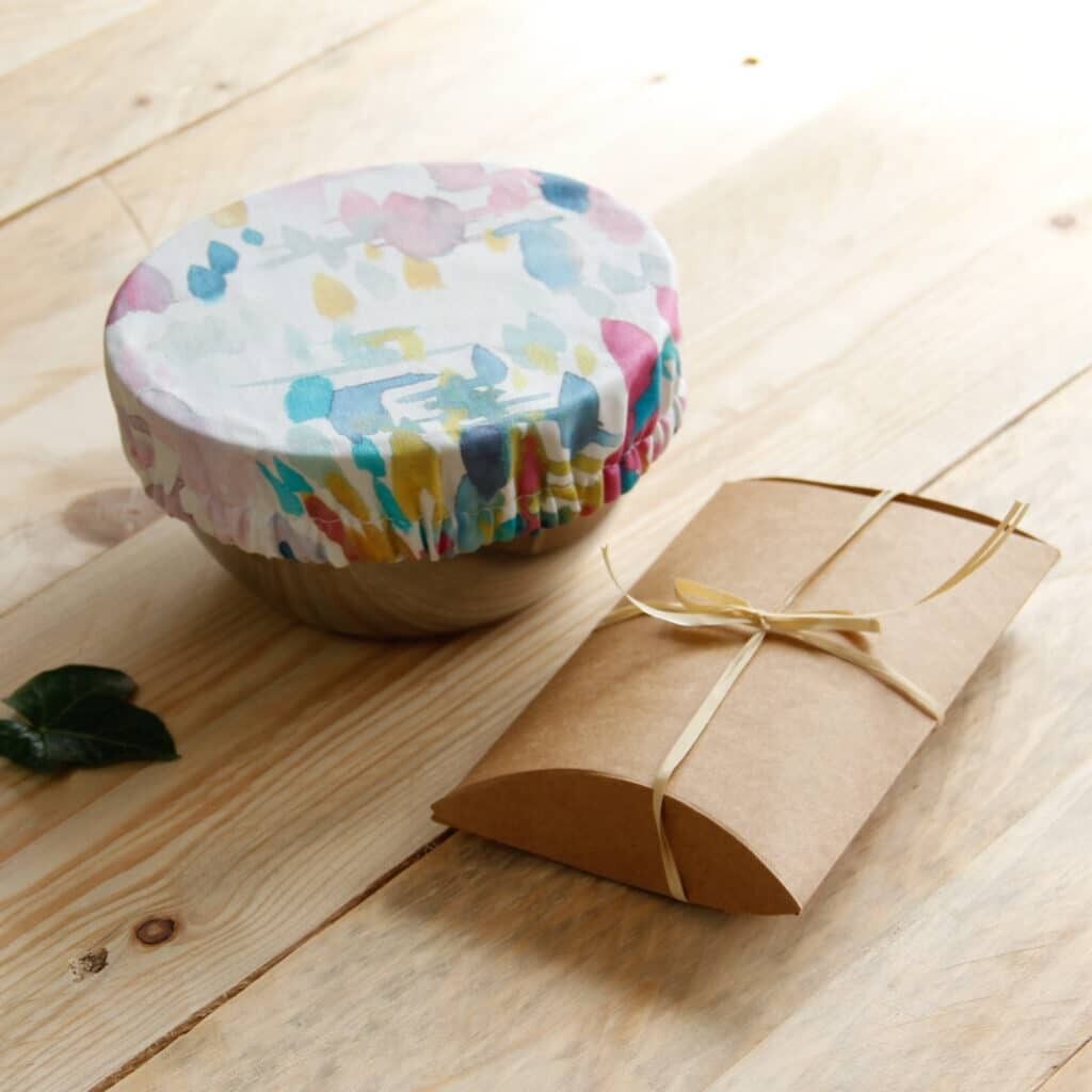 Grünes Geschenk - Charlotte Größe S