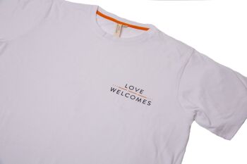 L'amour accueille un t-shirt unisexe blanc 8