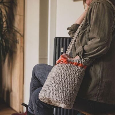Crocheted Shoulder Bag - Gray