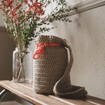 Crocheted Shoulder Bag - Tan