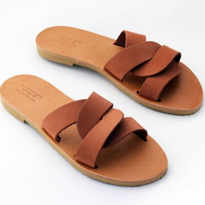 Pastel colored slide sandals 1. Light Brown