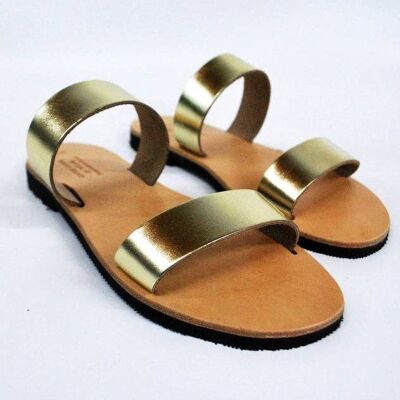 Sandal in Gold Gold