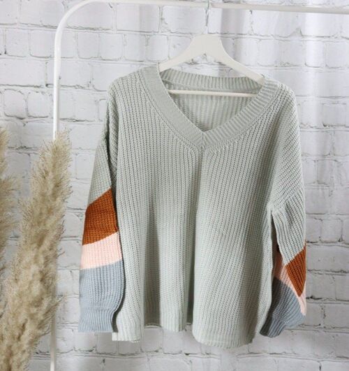 Stripe V-Neck Pullover