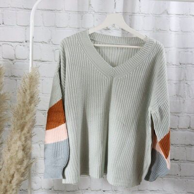 Stripe V-Neck Pullover