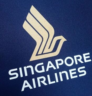 SINGAPORE AIRLINES sac Messenger 8