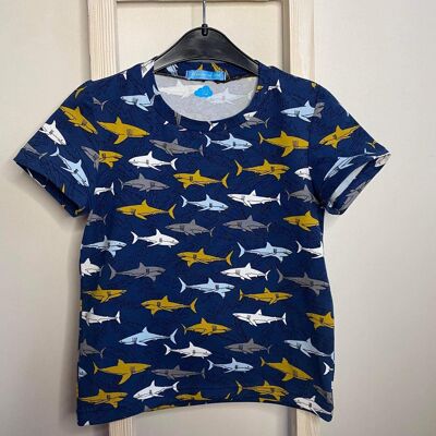 Navy shark t-shirt