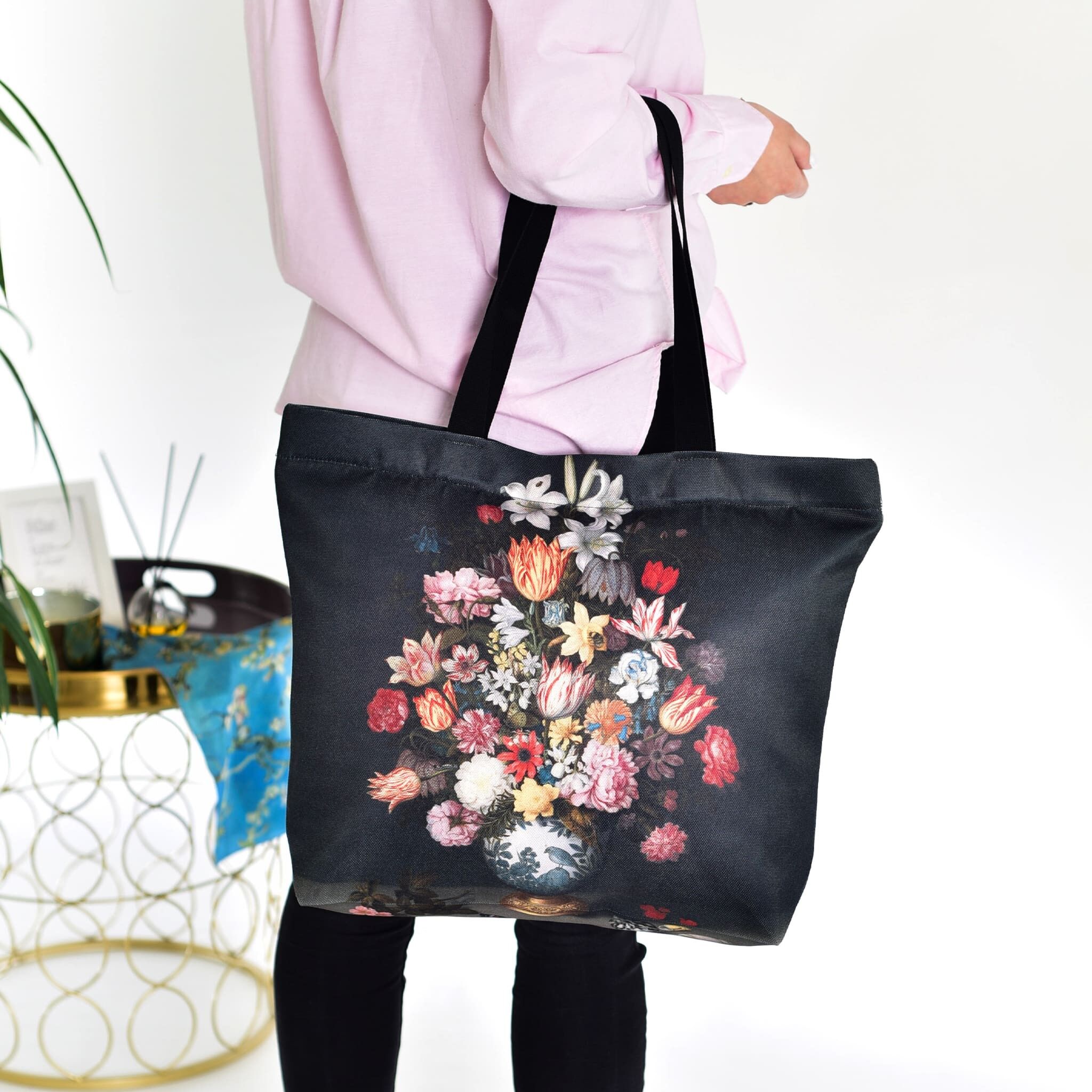 TOTE BAG AMBROSIUS BOSSCHAERT "STILL-LIFE OF FLOWERS"40x40 cm (plus 10 cm Boden)