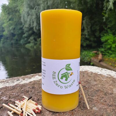 Pure Beeswax - Pillar candle 15x6 cm / 60h