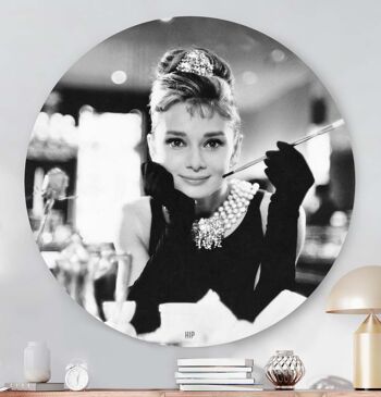 HIP ORGNL® Portrait Audrey Hepburn dans Breakfast at Tiffany's Round - Ø 120 cm 1