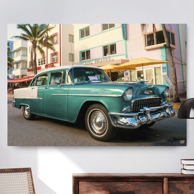 HIP ORGNL® Luxury car on the Ocean Drive in Miami - 120 x 80 cm