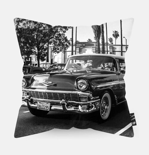 HIP ORGNL® Luxury car Chevrolet Bel Air in California Cushion - 45 x 45 cm