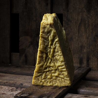 Vegan cheese to be grated - karmesano