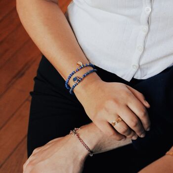 Bracelet perles lapis lazuli et médaille ronde plaqué or femme - gravure COEUR 3