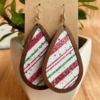 Fashion Vintage Plaid Snowflake Drop Shape Women's Wooden Earrings