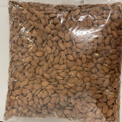 Whole shelled almonds in bulk 1 kg French