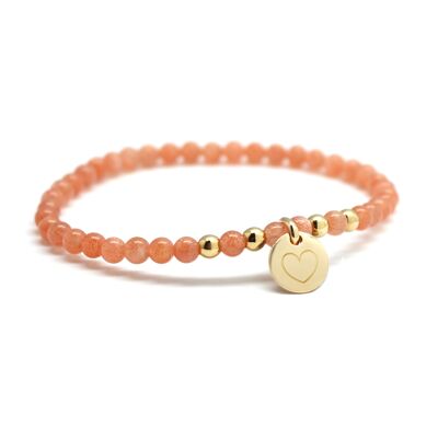 Pulsera con cuentas de piedra del sol y mini charm chapado en oro para mujer - grabado CORAZÓN
