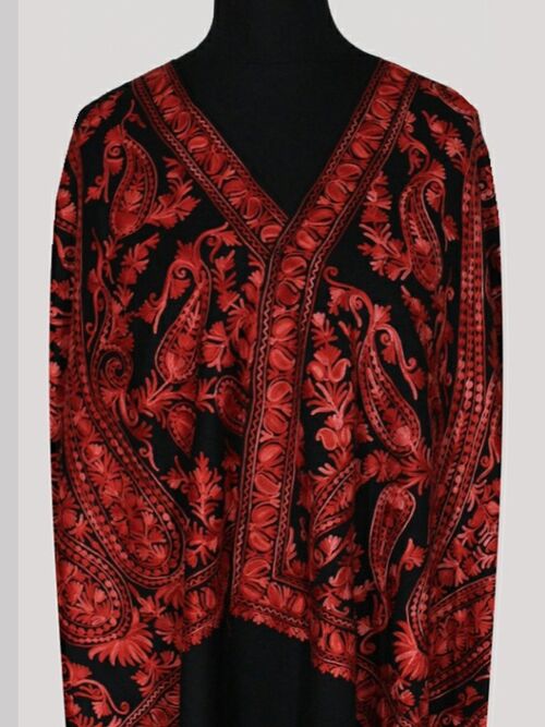 Beautiful black Tres Chic Regal Rococo Rouge antiquaires masterpiece cashmere shawl / CAEMB0051