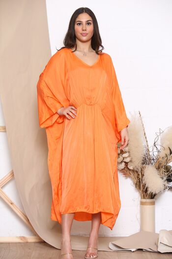 Robe ample orange à manches longues 1