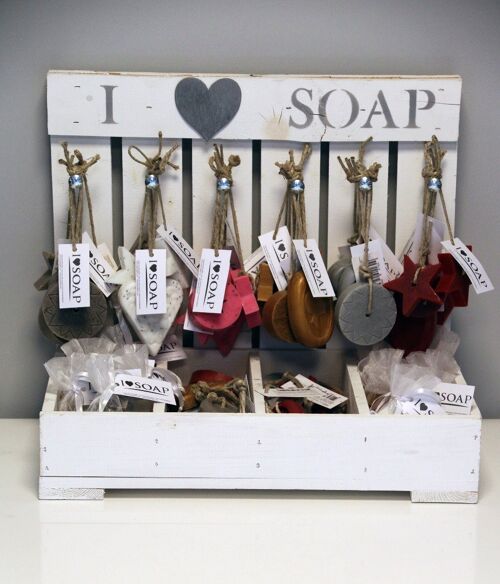 I Love Soap Winter Edition complete display