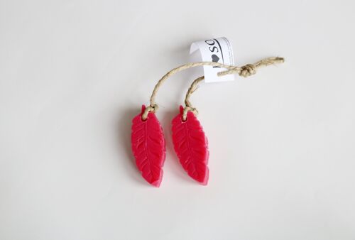 I Love Soap' Ibiza 5 x 2 Feather soaps 'Red Fruit'