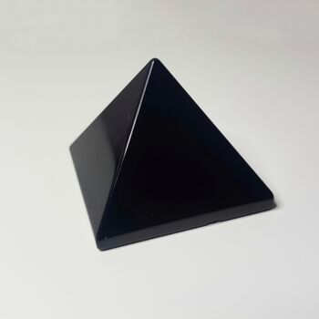 Cristal de pyramide d'obsidienne 2