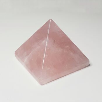 Cristal de pyramide de quartz rose 2