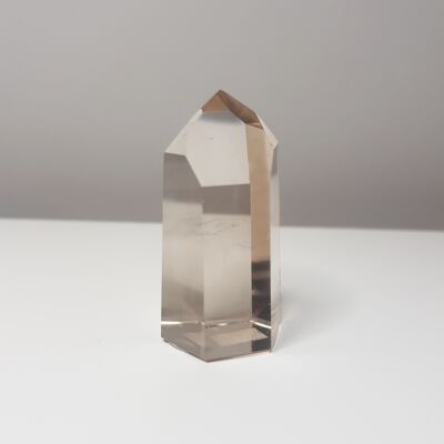 Tour de cristal de quartz fumé