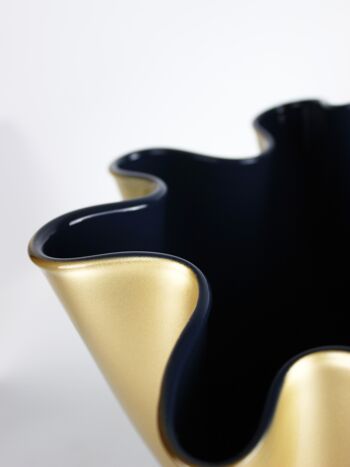 Vase en verre ondulé bicolore doré vase de table bleu foncé 2