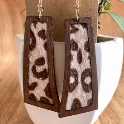 Simple Leopard Print Western wooden Leather Women's Earrings