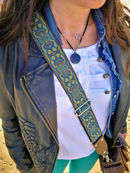 Arabic bag strap (bag not included)