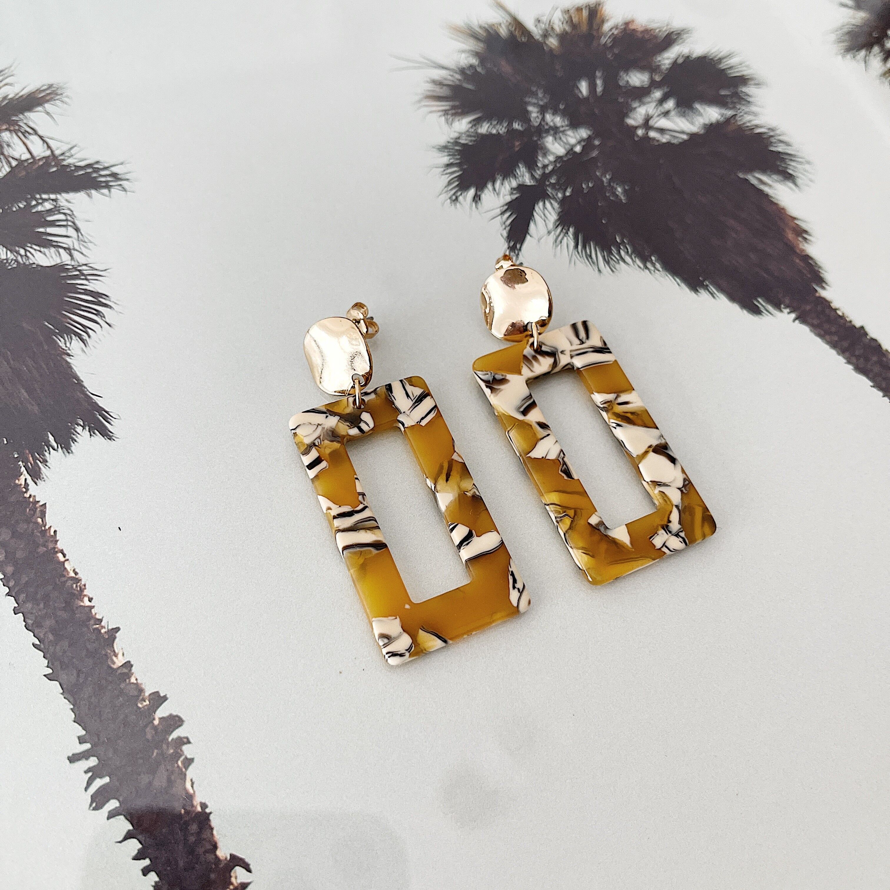 Gelbe Ohrringe aus Acetat von Manon