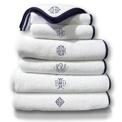 Towels | Classic Monogrammed - Bath Mat PM | 50 x 70 cm - Pink