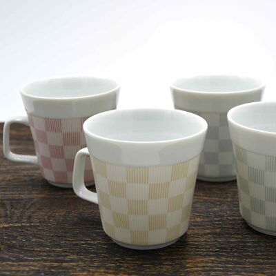 Set of 4 Miyama cups