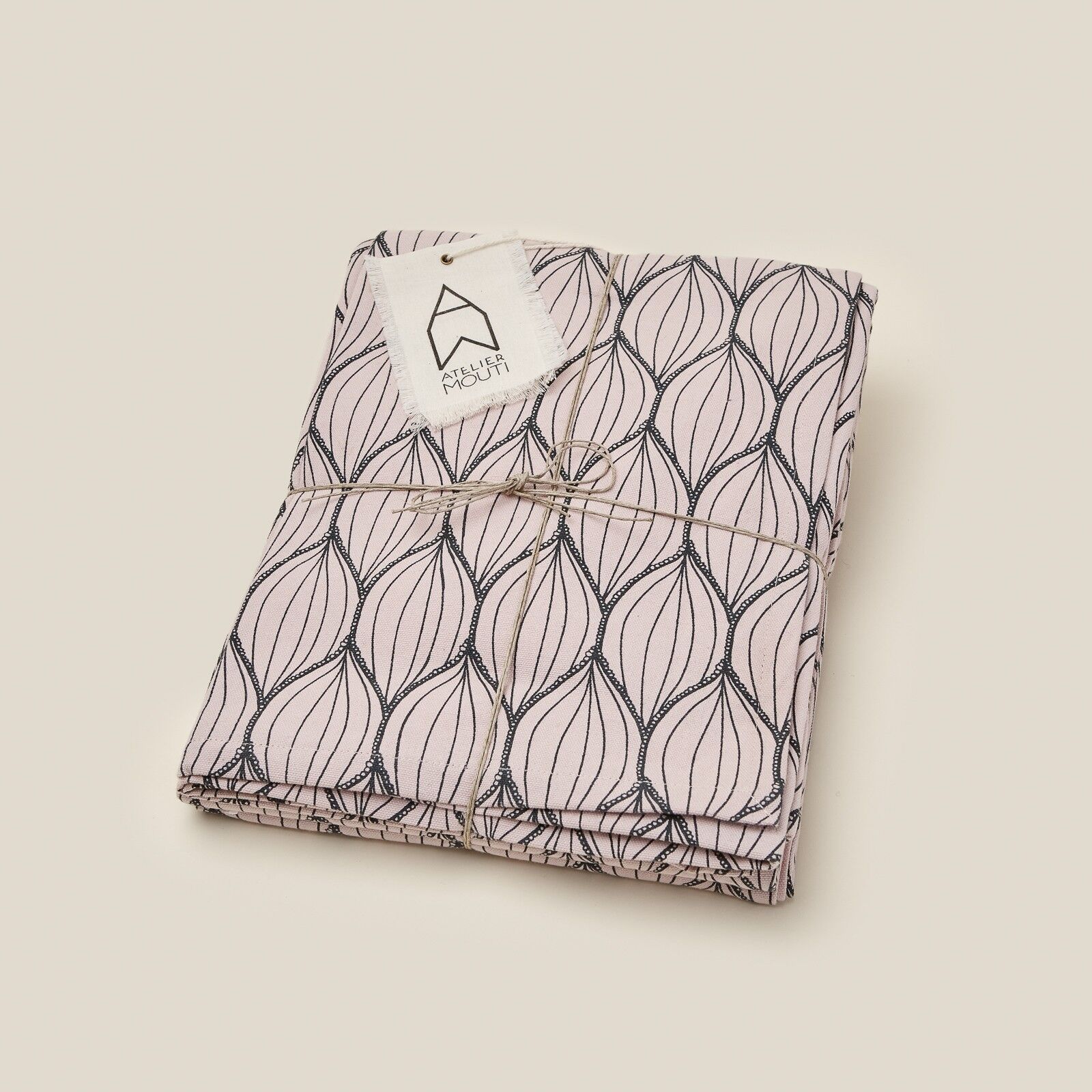 Rosa Mandel-Tischdecke