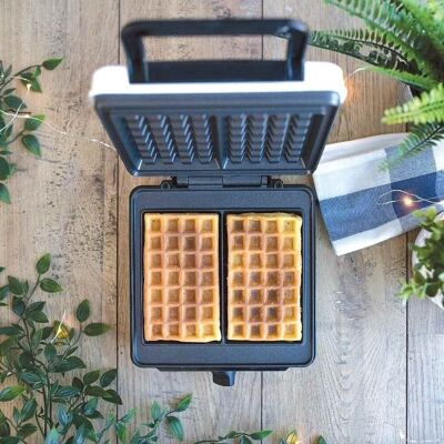 Waffle maker with thermostat