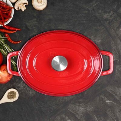 Red oval cocotte