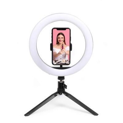 Ring light with tripod