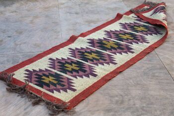 Chemin de tapis kilim fait main — Pyre__ 3