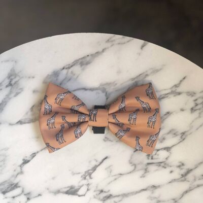 Giraffic Park Bow Tie