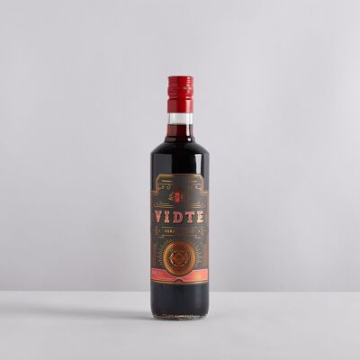 Vermouth rouge vide
