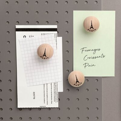 Wooden magnetic ball - Natural Paris
