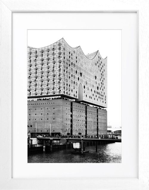 Buy wholesale Photo print / poster with frame and passepartout motif Hamburg  Elphi 1 - Size: L (57cm x 45cm) - Frame color: matt white
