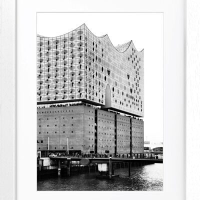 Fotodruck / Poster mit Rahmen und Passepartout Motiv Hamburg Elphi 1 - Grösse: L (57cm x 45cm ) - Rahmenfarbe: weiss matt