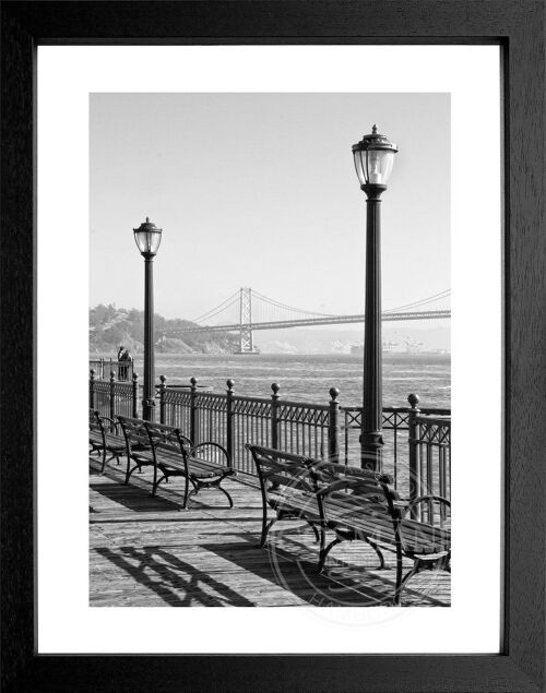 Fotodruck / Poster mit Rahmen und Passepartout Motiv San Francisco SF31 - Motiv: schwarz/weiss - Grösse: M (35cm x 45cm) - Rahmenfarbe: weiss matt