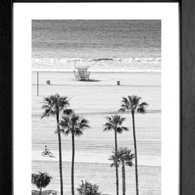 Photo print / poster with frame and passe-partout motif California K135 - Motive: black/white - Size: M (35cm x 45cm) - Frame colour: matt white