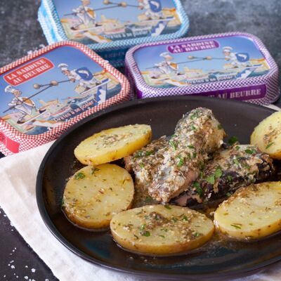 Box of 3 sardines in butter
(thyme, fleur de sel, parsley)