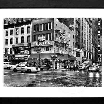 Fotodruck / Poster mit Rahmen und Passepartout Motiv New York NY27 - Grösse: M (35cm x 45cm) - Rahmenfarbe: schwarz matt