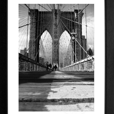 Fotodruck / Poster mit Rahmen und Passepartout Motiv New York NY34 - Motiv: schwarz/weiss - Grösse: L (57cm x 45cm ) - Rahmenfarbe: schwarz matt